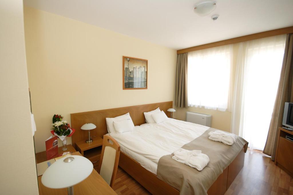 Hajdúszoboszló Panorama Wellness Apartman Hotel الغرفة الصورة