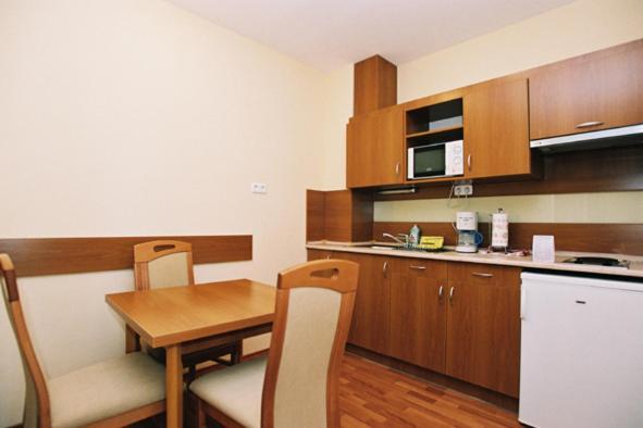 Hajdúszoboszló Panorama Wellness Apartman Hotel الغرفة الصورة