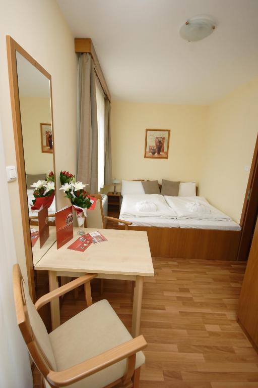 Hajdúszoboszló Panorama Wellness Apartman Hotel الغرفة الصورة